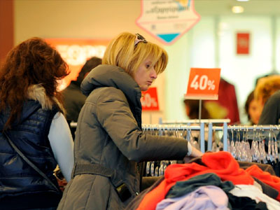 «Όχι» στο άνοιγμα των καταστημάτων από τους εμπόρους