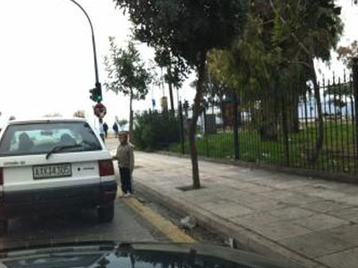 Επαίτες ετών… έξι!