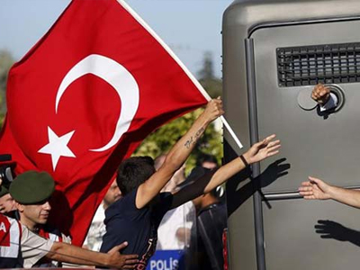 Η δίκη για το «βελούδινο πραξικόπημα» στην Τουρκία