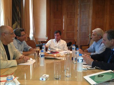 Η «πρωτοβουλία των πέντε» και στο βάθος ο Σημίτης