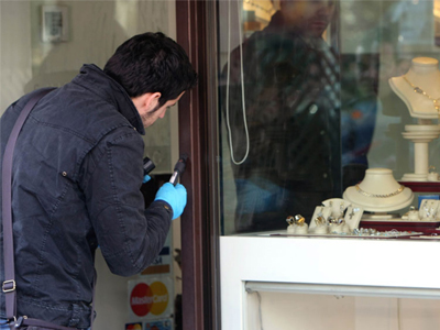 Kαβάλα: Εξιχνίαση κλοπής σε κοσμηματοπωλείο της Χρυσούπολης