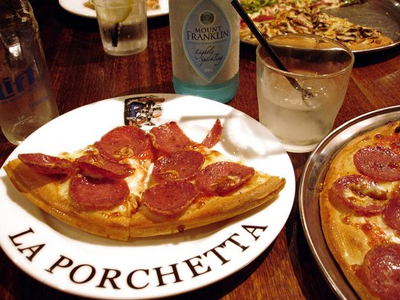 Πλήρωνε τους υπαλλήλους σε… είδος!