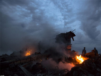 Ουκρανία: Συμφωνία για ζώνη ασφαλείας γύρω από τον τόπο συντριβής