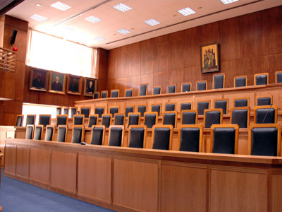 Απόφαση-σταθμός για συμβασιούχο εργαζόμενη