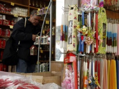 Στις 5 Απριλίου ξεκινά το εορταστικό ωράριο