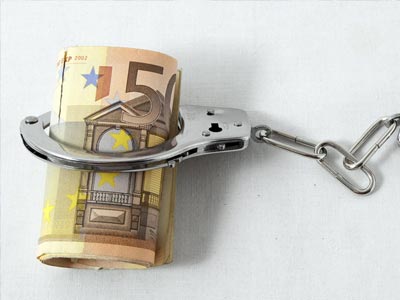 Σύλληψη 73χρονου για χρέη προς το Δημόσιο και φοροδιαφυγή