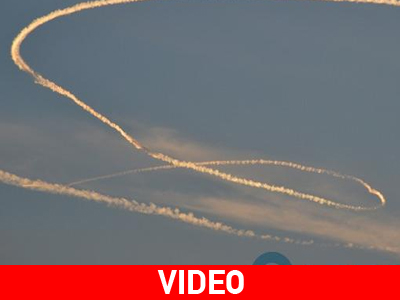 Αεροπλάνο ζωγράφισε τον ουρανό της Καλαμάτας