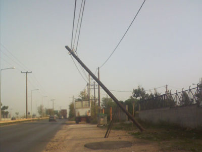 Έκλεβαν καλώδια από κολόνες του ΟΤΕ