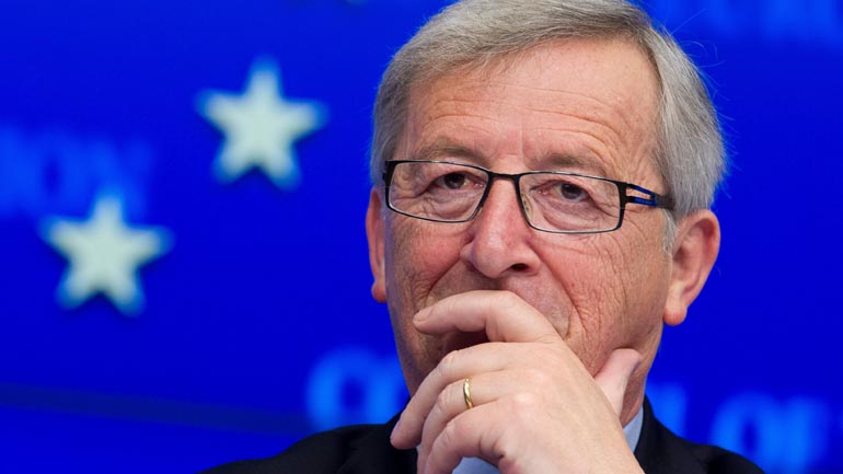 Γιούνκερ: Αδειάζει Βαρουφάκη, ζητεί 1,8 δισ. ευρώ από τον ΦΠΑ Γιούνκερ: Αδειάζει Βαρουφάκη, ζητεί 1,8 δισ. ευρώ από τον ΦΠΑ