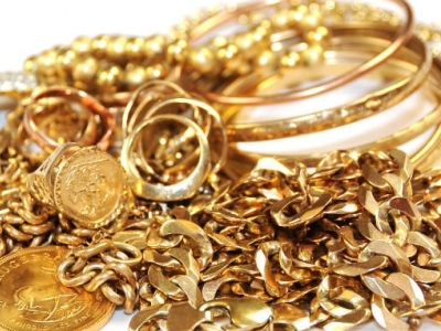 Kαταγράφουν τιμαλφή και χρυσαφικά