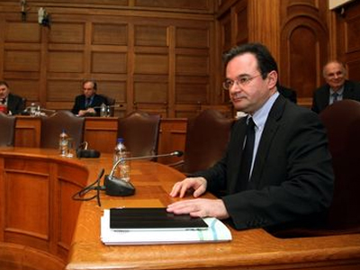 Κάρφωσε το ΣΔΟΕ ο Παπακωνσταντίνου-δεν γνωρίζει που είναι το cd