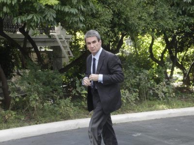 Διαμαρτυρία μαθητών έξω από το σπίτι του Λοβέρδου