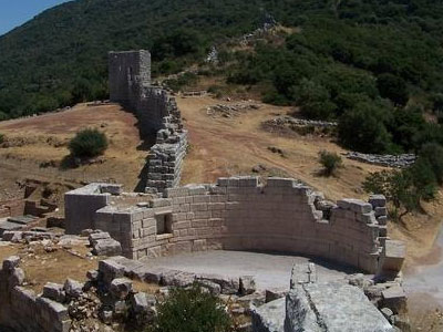 Τι έδειξε η αυτοψία στο τείχος της Αρχαίας Μεσσήνης μετά την πυρκαγιά