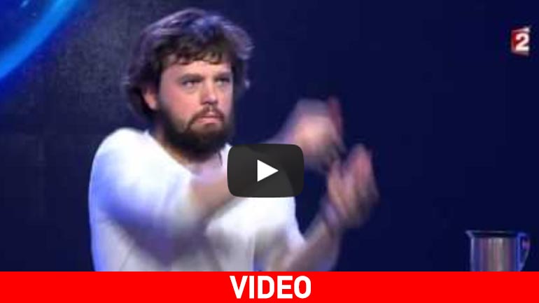 Αυτός ο μάγος θα σας κάνει να τα χάσετε!