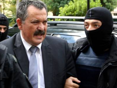 Μυστικά ραντεβού Παππά-Τσιάρα στο Υπουργείο Εξωτερικών