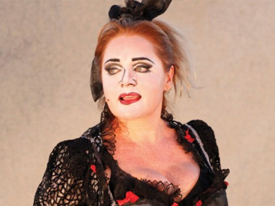 Αναβάλλεται η πρεμιέρα της «Λυσιστράτης» λόγω ατυχήματος