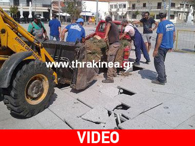 Aυτοκίνητο ξήλωσε το συντριβάνι σε πλατεία της Ορεστιάδας