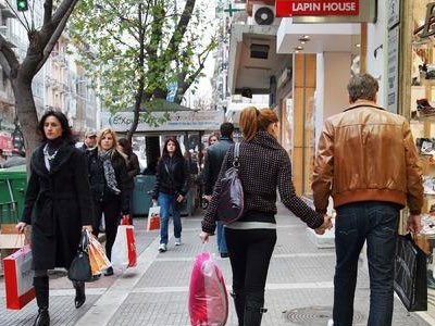 Θα είναι ανοιχτά τα μαγαζιά την Καθαρά Δευτέρα;