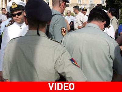 Στους δρόμους οι εν ενεργεία και απόστρατοι στρατιωτικοί