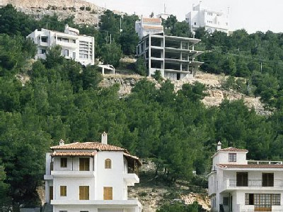 Tι συμβαίνει με τα αυθαίρετα;