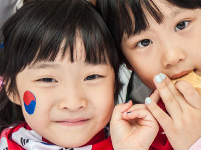 Δυστυχισμένα τα παιδιά στη Νότια Κορέα