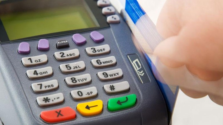 Έκανε αγορές μέσω Internet με τα στοιχεία τραπεζικής κάρτας άλλου προσώπου