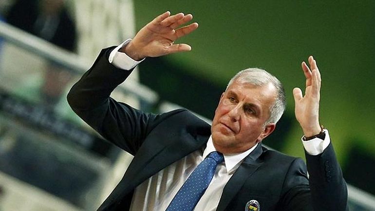 Ανανέωσε με Φενέρ ο Ομπράντοβιτς