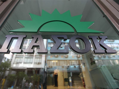 «Μας δουλεύουν ψιλό γαζί»