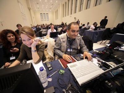 Πάνω από 1.000 ξένοι δημοσιογράφοι στο Ζάππειο