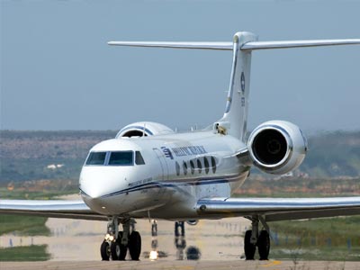 Ξήλωσαν το γούνινο κάθισμα στο πρωθυπουργικό αεροσκάφος