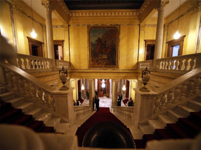 Δημοσκόπηση: Εκλογή Προέδρου από τον λαό και όχι από τη Βουλή