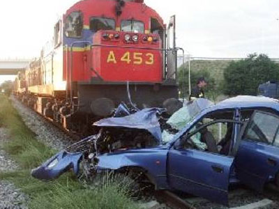 Θεσσαλονίκη: Νεκρός και τραυματίας από σύγκρουση Ι.Χ. με τρένο