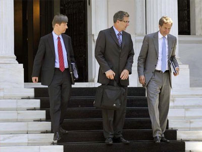 Καυτή εβδομάδα με ανοιχτά μέτωπα