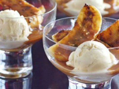 Ζαχαρωτές μπανάνες με σουσάμι