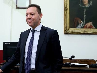 Στουρνάρας: Να μην πληρώσει ΕΝΦΙΑ η Τράπεζα της Ελλάδος