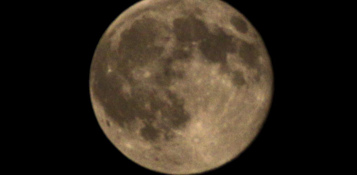 Tο «μπλε φεγγάρι» του καλοκαιριού