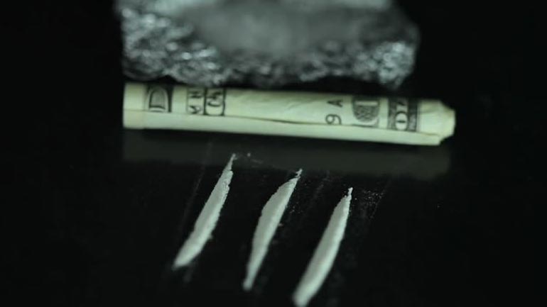 Kαλαμάτα: Στη φάκα κύκλωμα διακίνησης ηρωίνης