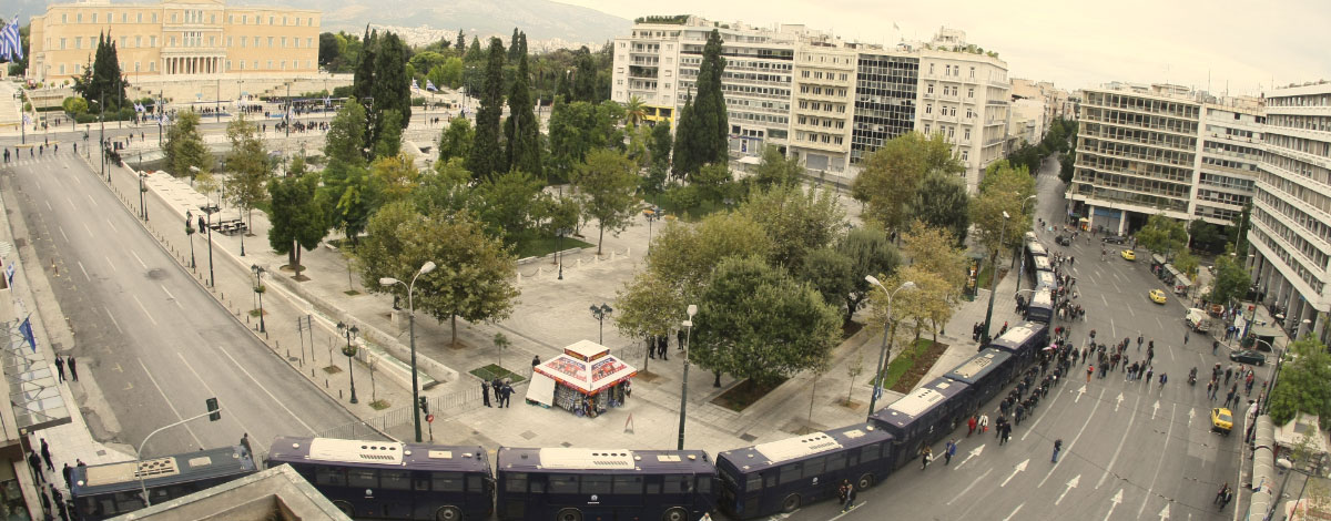 Παρέλαση ΜΑΤ στο Σύνταγμα