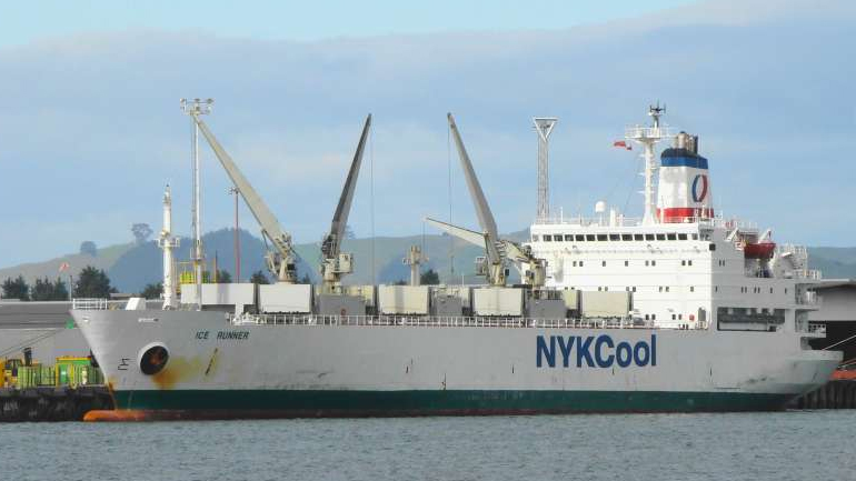 Μηχανική βλάβη στο πλοίο «RUNNER» βορειοανατολικά της Άνδρου