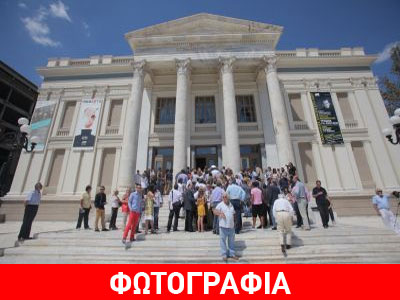 Eμφάνιση Μήτρογλου στην ορκωμοσία του δημοτικού συμβουλίου Πειραιά