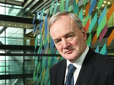 O oικονομολόγος που επινόησε τον όρο «Grexit» κάνει λόγο για γερμανική μπλόφα εν όψει των εκλογών