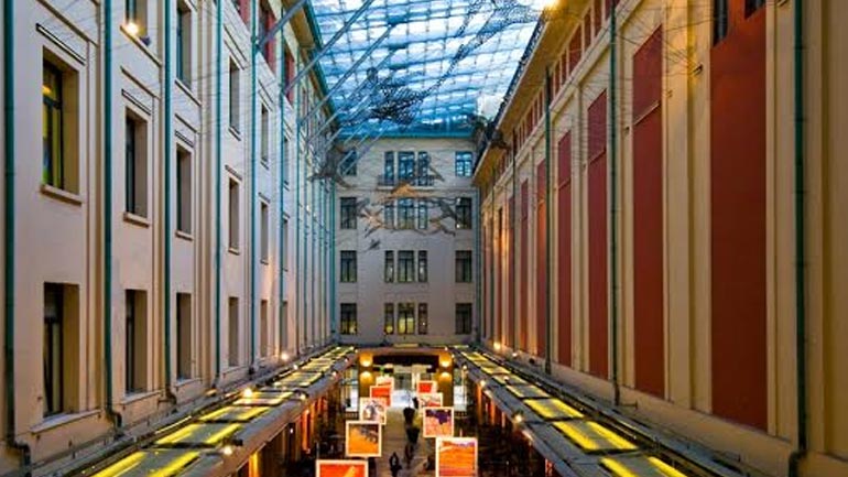 Φωτογραφικό ταξίδι σε λιμάνια και καρνάγια στο City Link