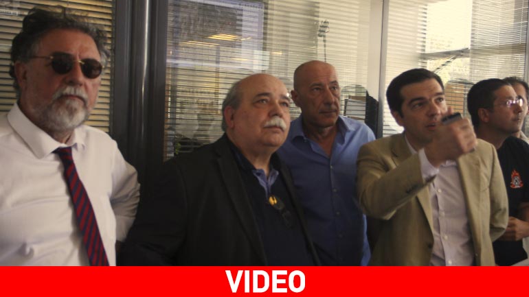 Ο πρωθυπουργός ενημερώθηκε στο κέντρο επιχειρήσεων της Πυροσβεστικής