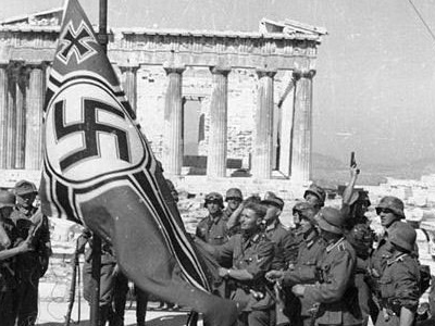 «Η Κατοχή κατέστρεψε την Ελλάδα»