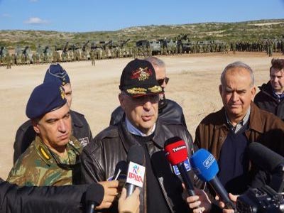 «Πετάτε σε τουρκικό FIR»