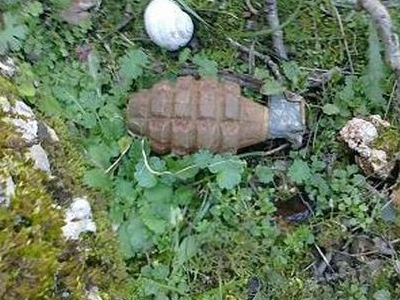 Αιτωλοακαρνανία: Βρέθηκε χειροβομβίδα σε σπήλαιο