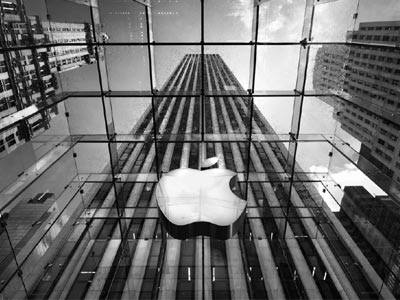 Η δύναμη της Apple είναι 3,5 φορές μεγαλύτερη από την οικονομία της Ελλάδας