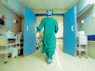 Aκρωτηριάζουν το χέρι του 3χρονου μετά την απόπειρα επανασυγκόλλησης