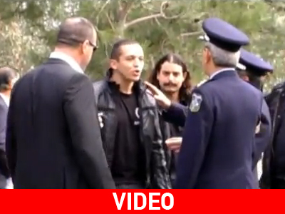 Πρωτοφανείς απειλές Κασιδιάρη ενώπιον στελεχών της ΕΛ.ΑΣ. Πρωτοφανείς απειλές Κασιδιάρη ενώπιον στελεχών της ΕΛ.ΑΣ.