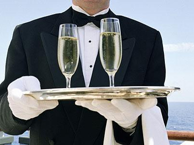 Τα περιζήτητα επαγγέλματα του καλοκαιριού